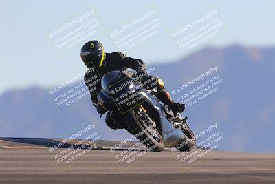 media/Nov-06-2023-Moto Forza (Mon) [[ce023d0744]]/3-Intermediate Group/Session 5 (Turn 9)/